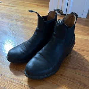 Blundstone Chelsea boots
